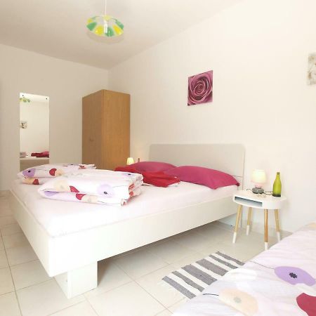 Apartments Davor 1676 Banjole Exterior foto