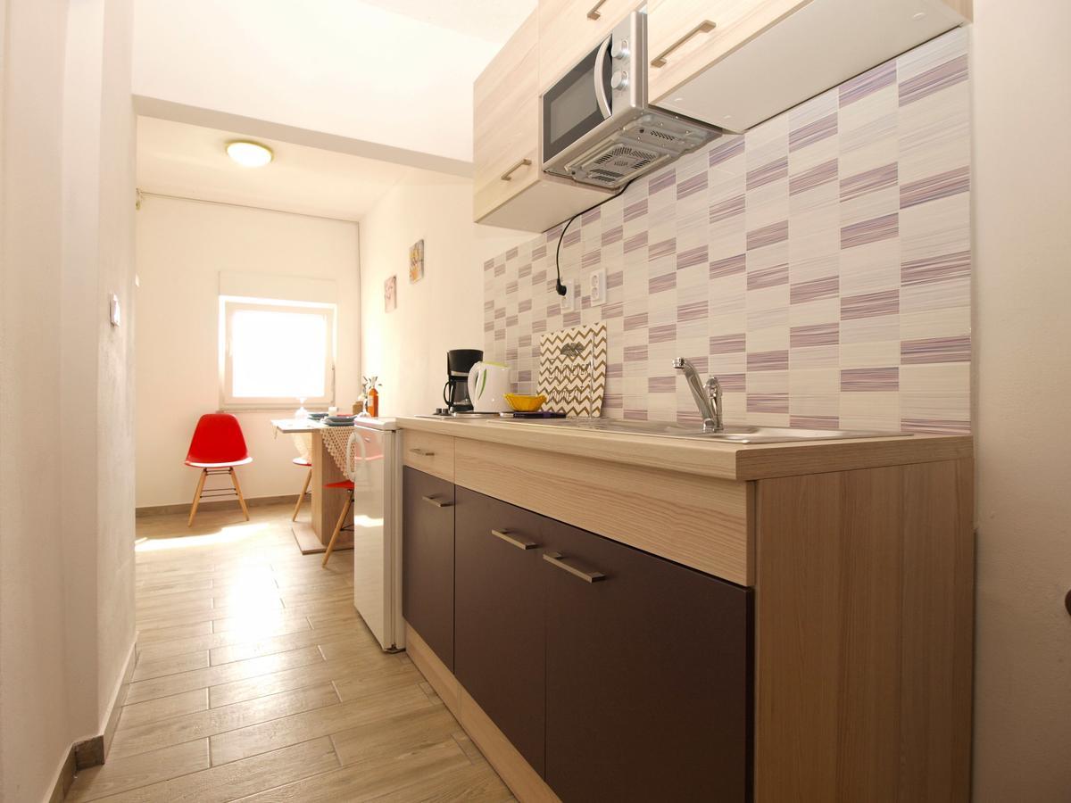 Apartments Davor 1676 Banjole Exterior foto