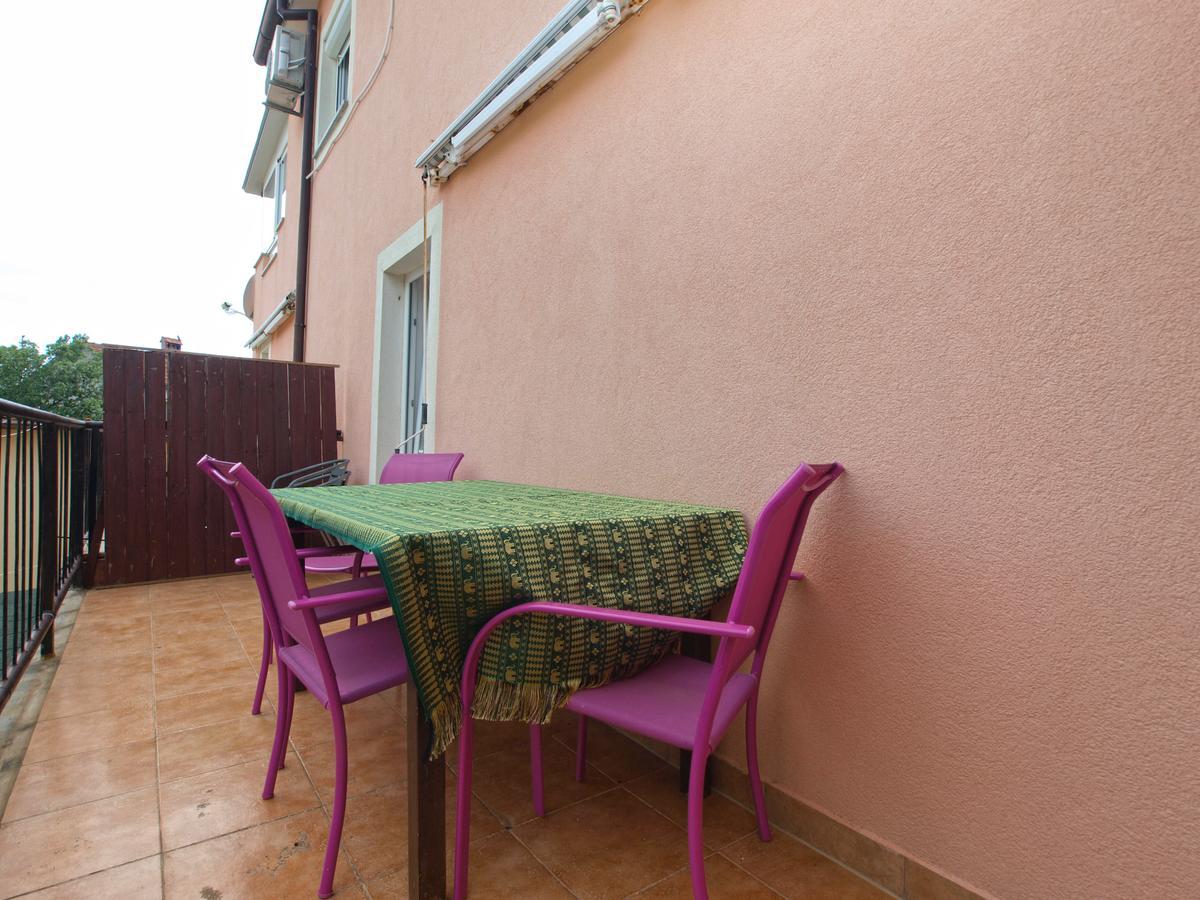 Apartments Davor 1676 Banjole Exterior foto
