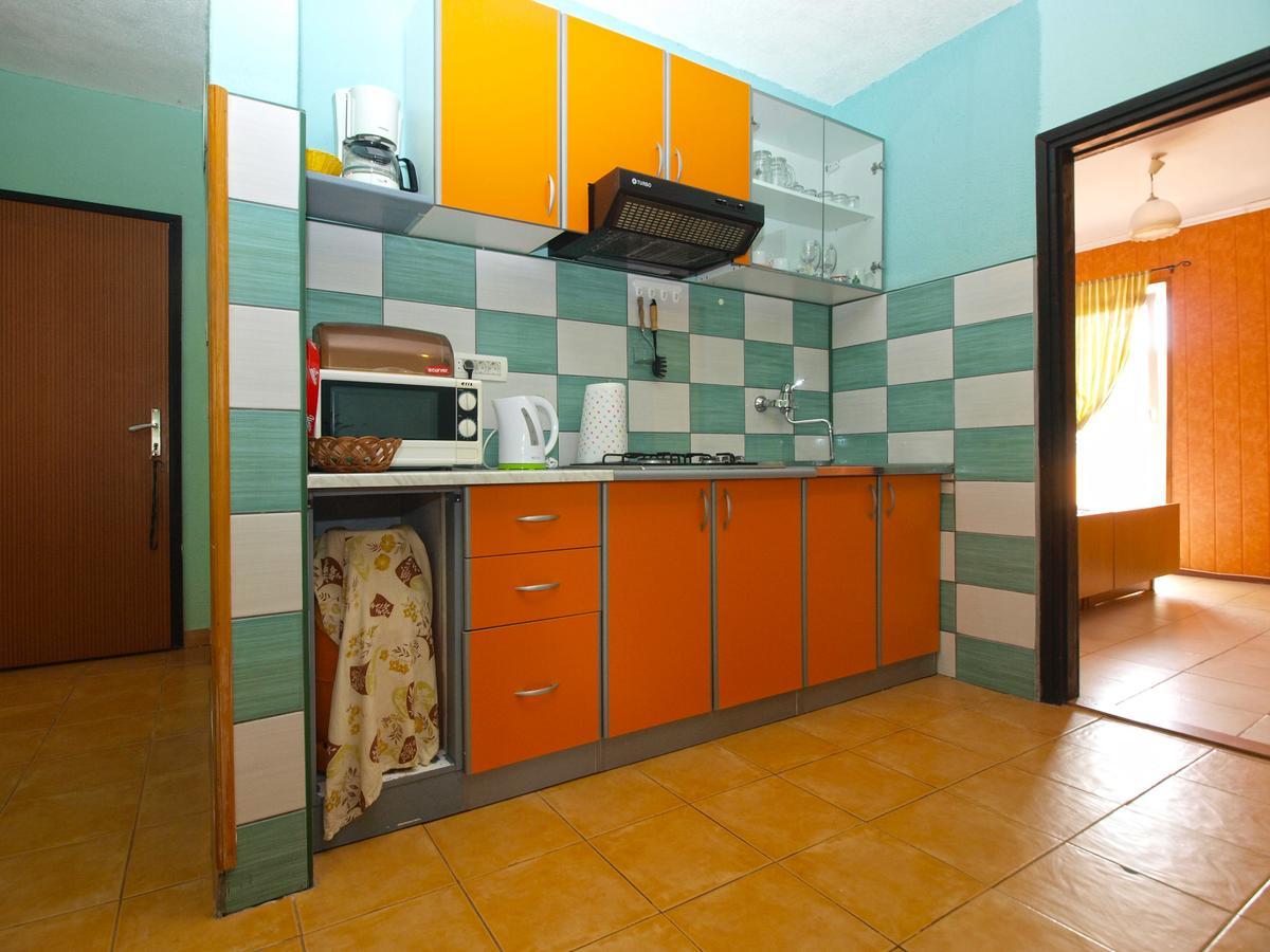 Apartments Davor 1676 Banjole Exterior foto